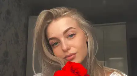 SamantaKittie's chat room