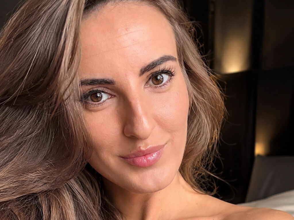 LauraRiccoo LiveJasmin profile photo
