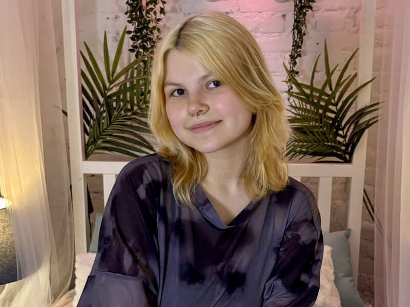 LoraCollins