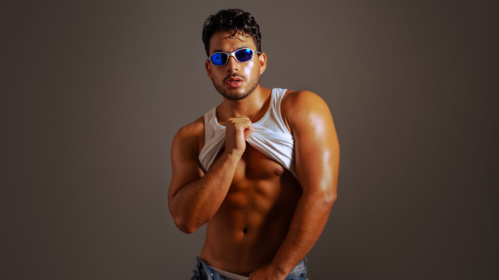 LianCruz erotic portrait