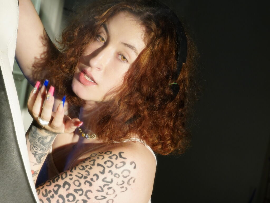 Parkergyatt LiveJasmin credits show profile