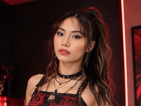 Chat with RylieNerris
