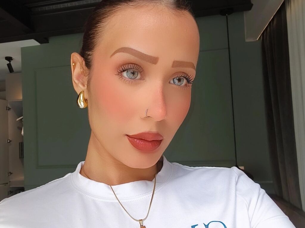 AdrianaRossetti Profile Image