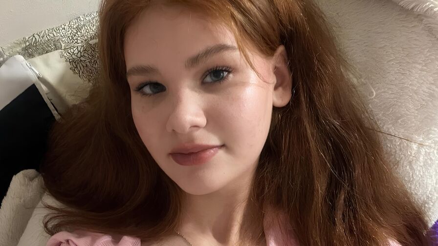 Join DelisaKloeker’s Live Webcam Show