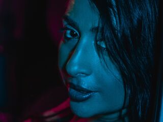 MayraVegga Live Cam Model