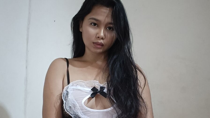 Watch JessyMae live on jobsporn.net