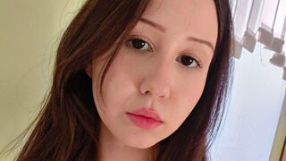 Free Nude MonicaSway