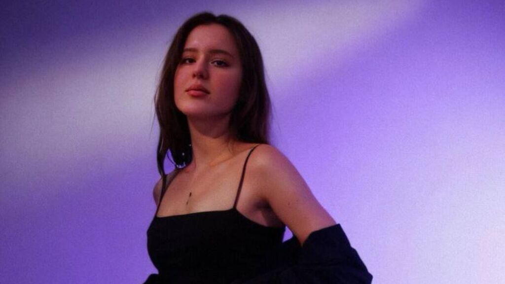 MerylGingell's profile from Jasmin at GirlsOfJasmin'