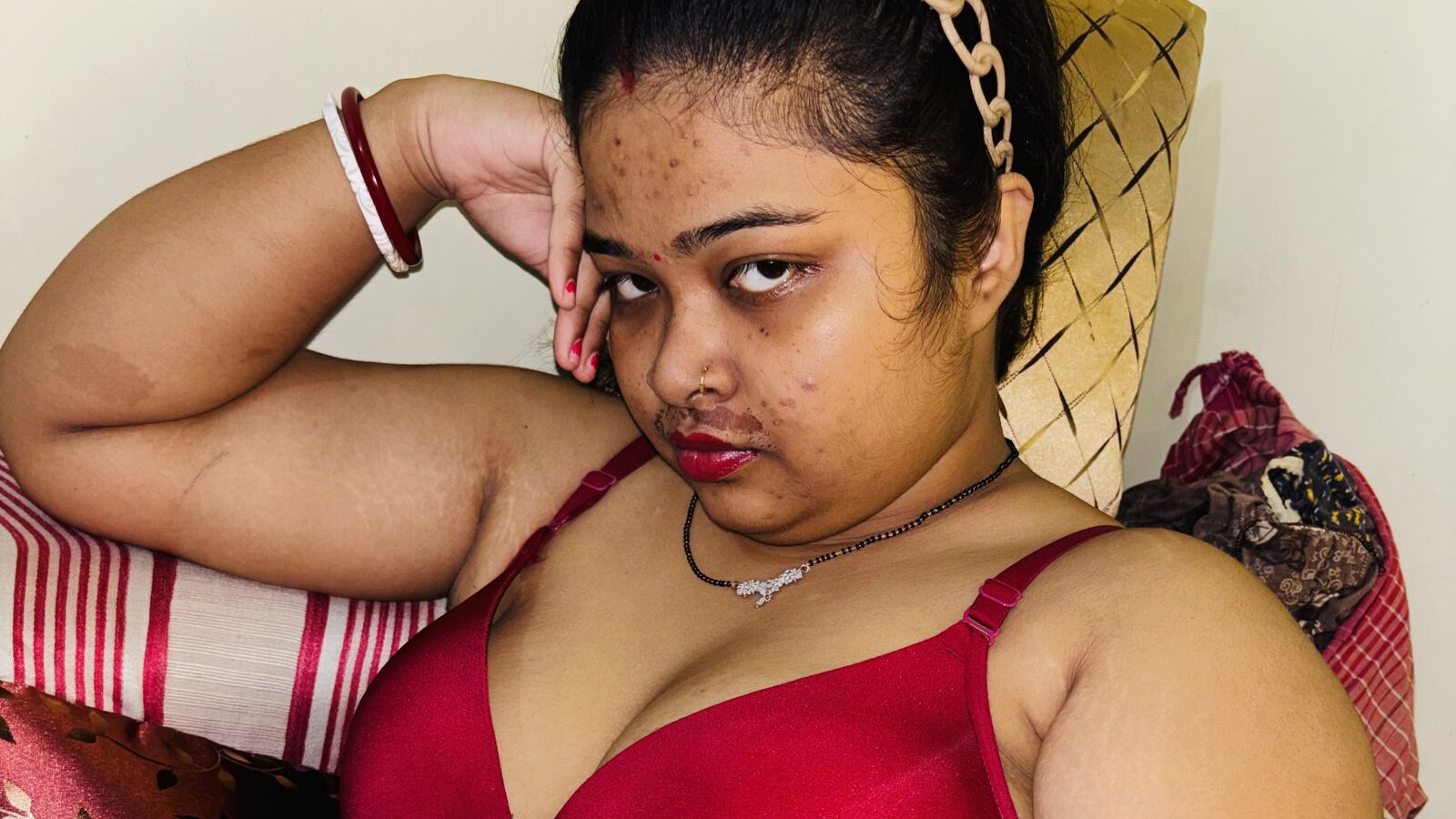 SomyaRoy glamour portrait