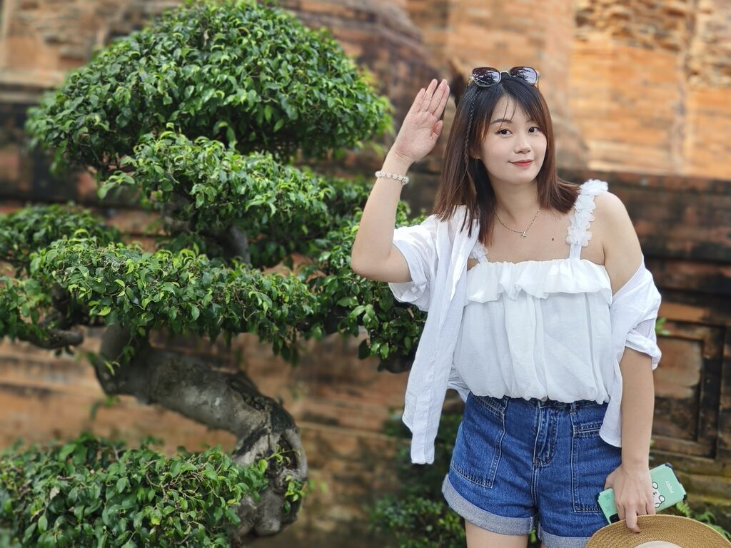 HuangTiantian Profile Image