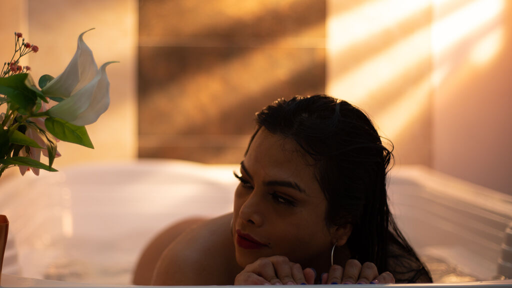 VeronikaRamos cover
