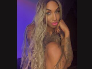 VIVO.webcam JanuaryVice (45) MILF with big breasts