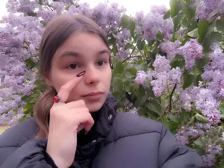 Chat with AlyssaDemonet