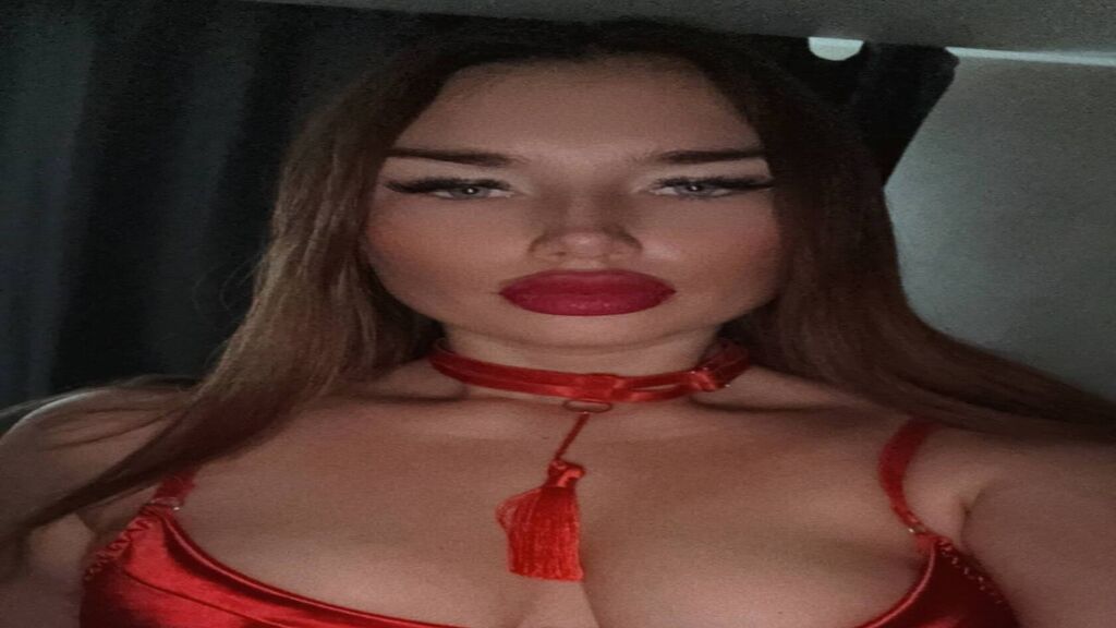 SellenaKirten's profile from Jasmin at GirlsOfJasmin'