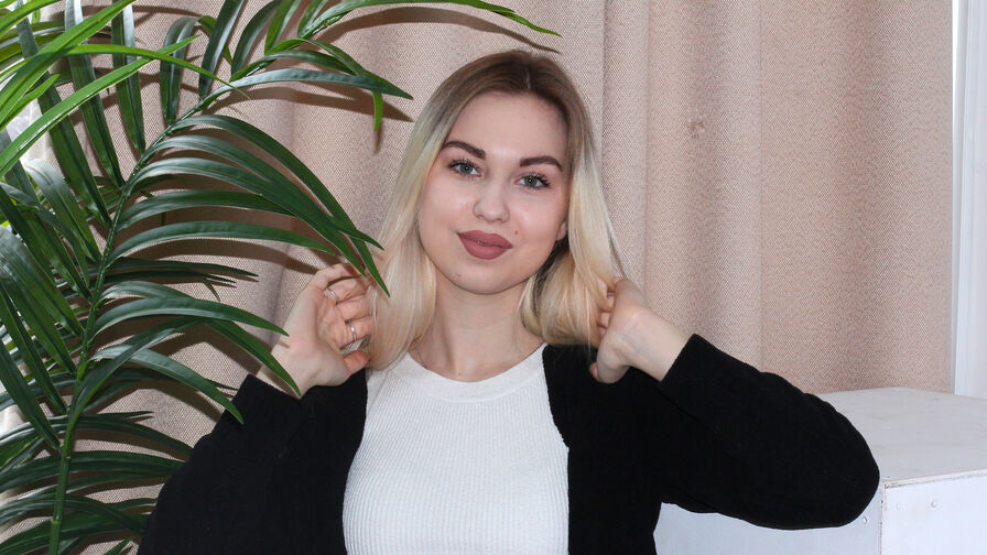 Start Anal Finger NicoleKeat