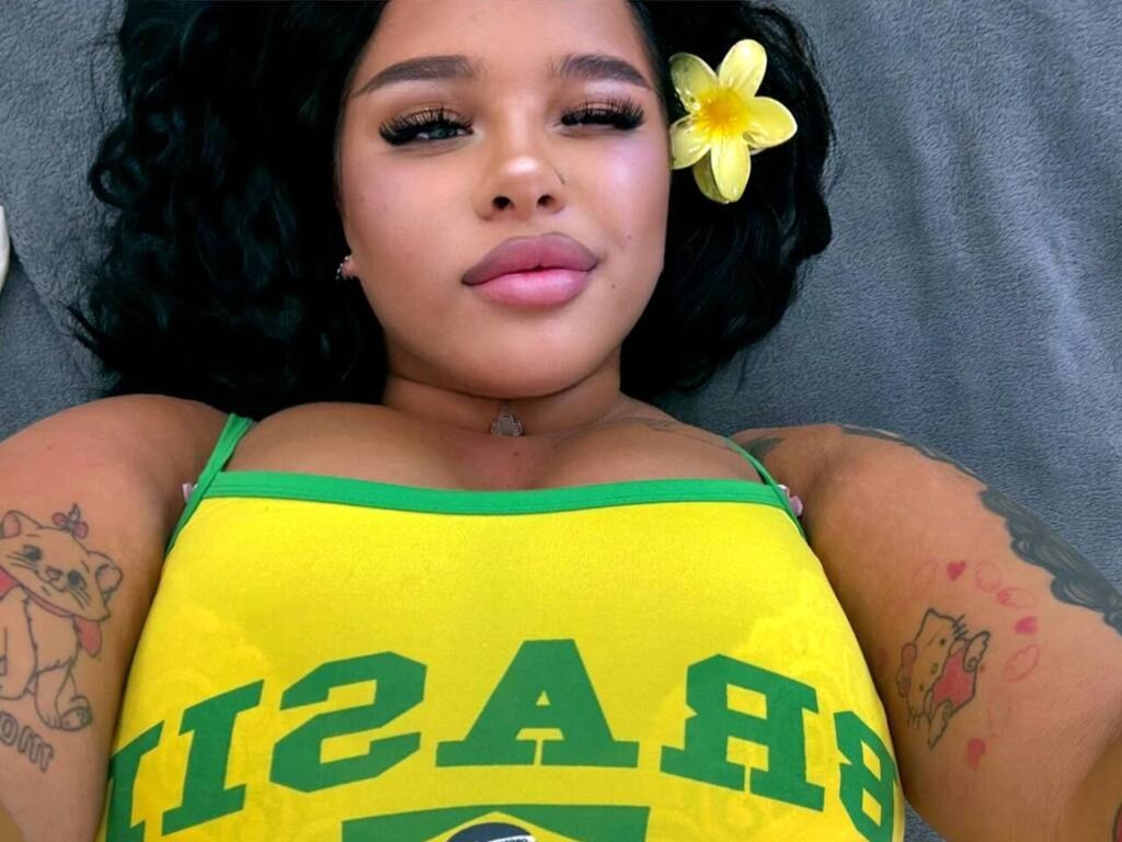  VivienneAstrid chat room