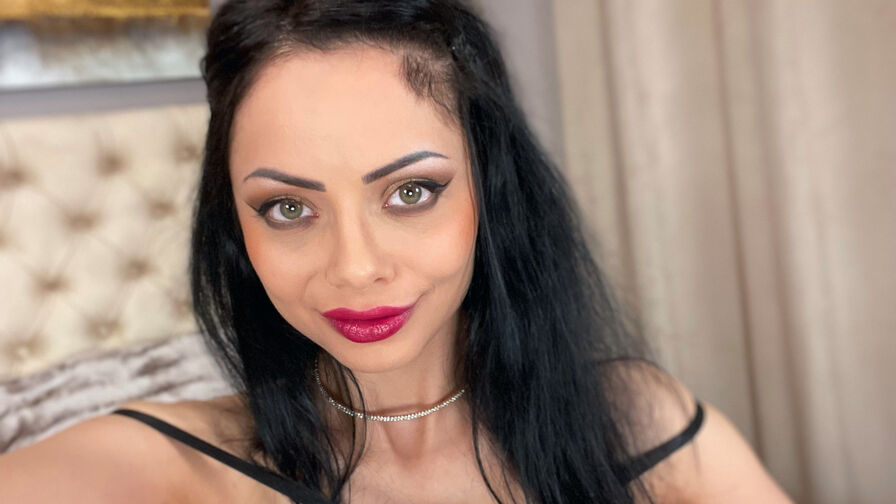 Live Sex Chat with VeronicaQuinn
