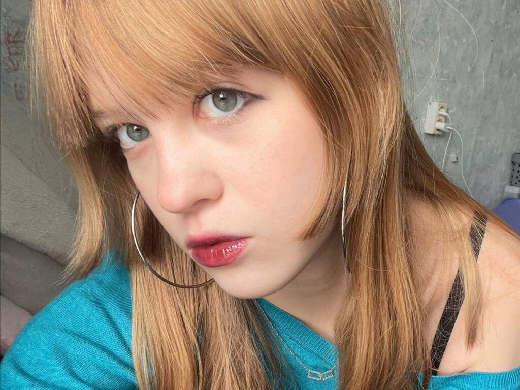 AmberLune webcam livejasmin model stream image