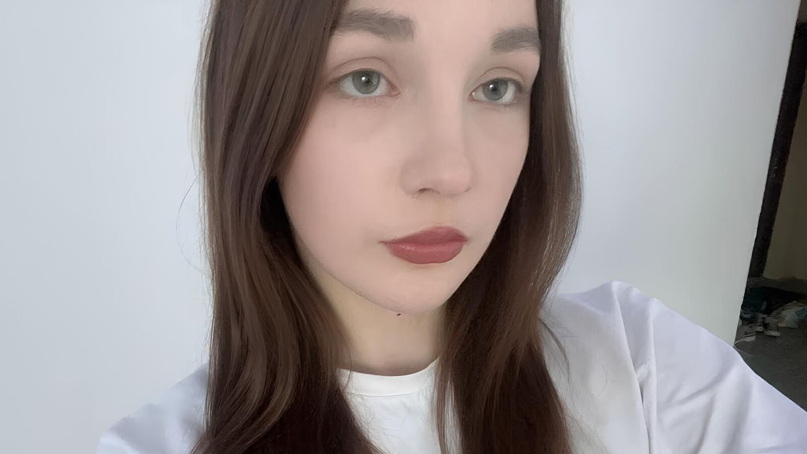 JulieShuliack erotic portrait