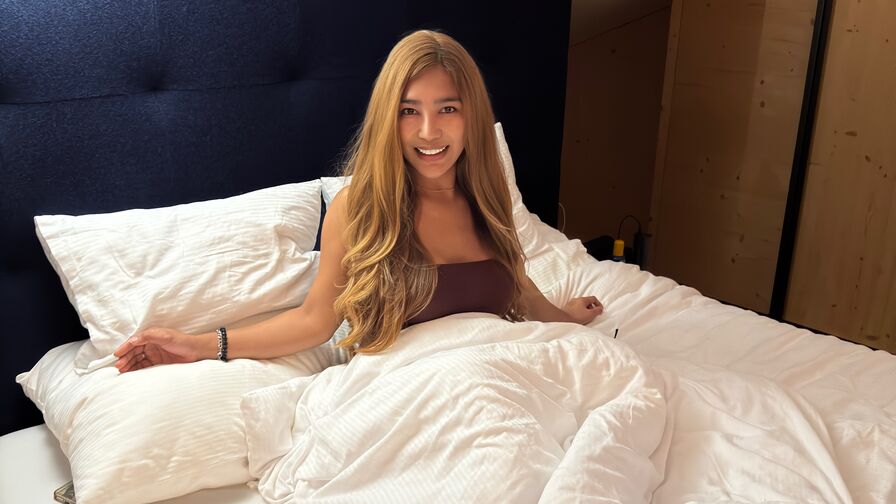 AkiiTan Cumshow Vip