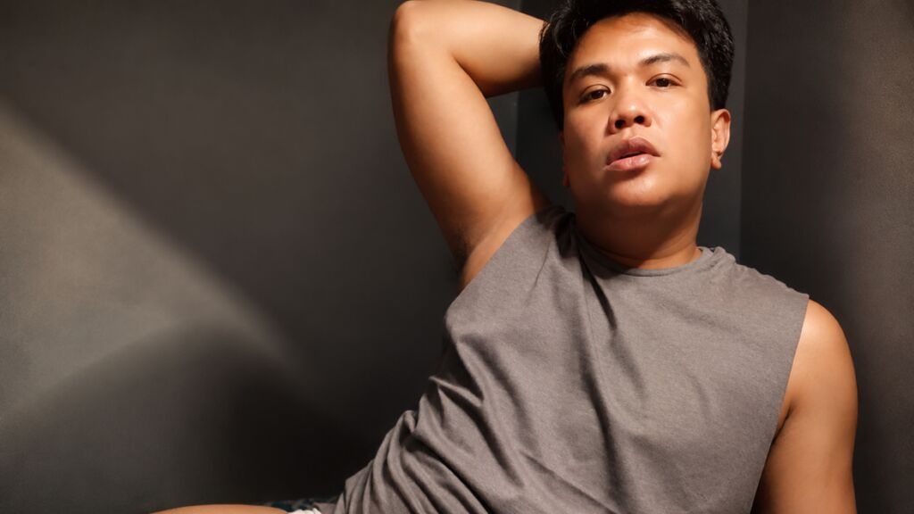 Live Chat with JustinBolt on LiveJasmin