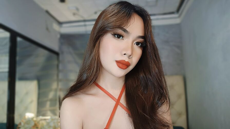 TamaraOganda's live cam