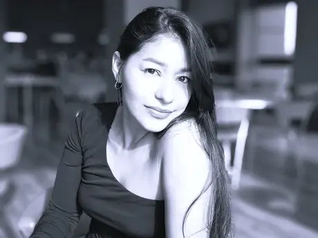 Chat with LauraCanek