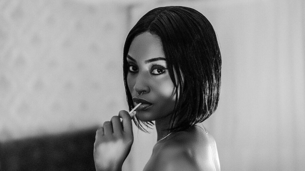 LarissaMartini's profile from Jasmin at GirlsOfJasmin'