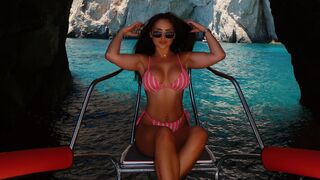 Vicky webcam show