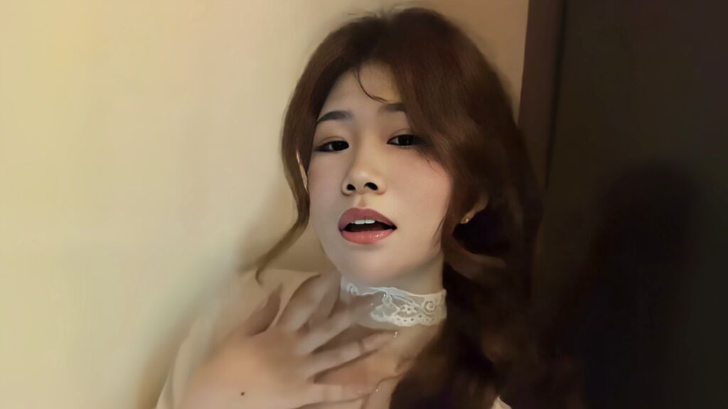 LucyJohn