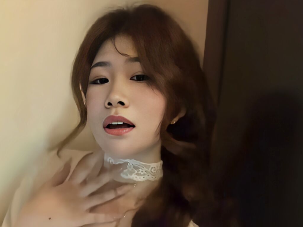 LucyJohn