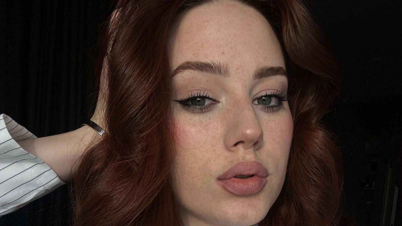 StacyWats erotic portrait