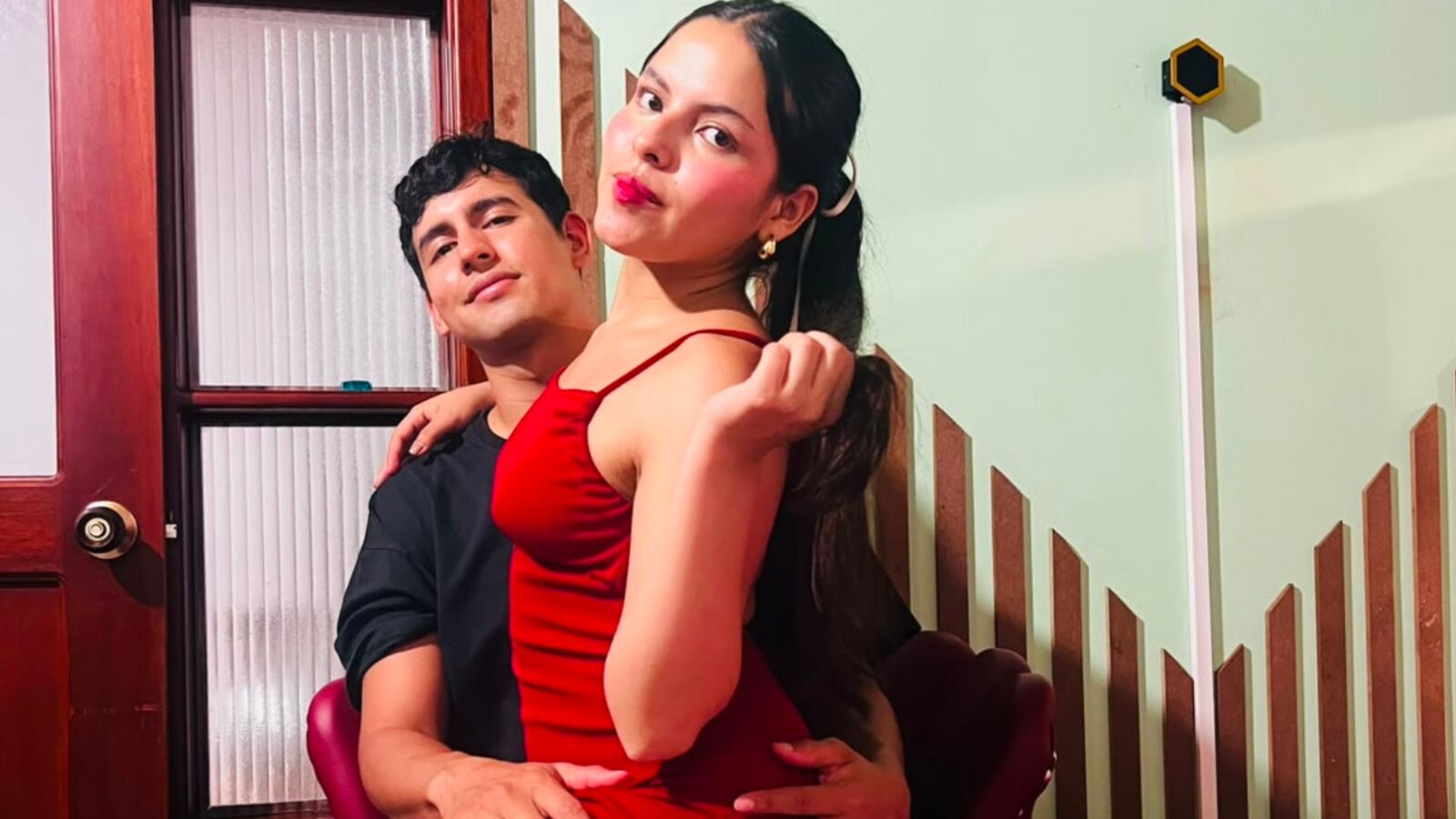 SaraAndrex erotic portrait