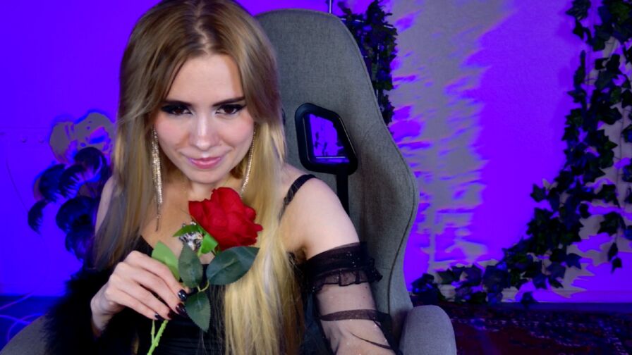 Watch EileenYang’s Cam Show Live