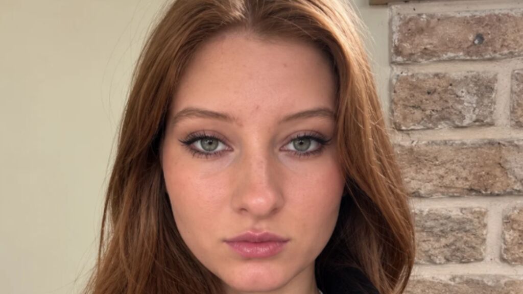 Watch LaraVey from LiveJasmin on GirlsOfJasmin