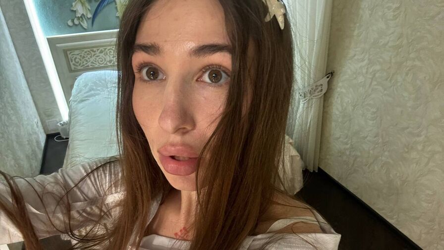 Deisee's Live Nude Chat