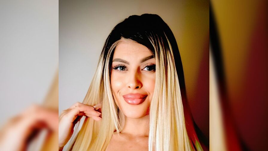 SalmaRoze
