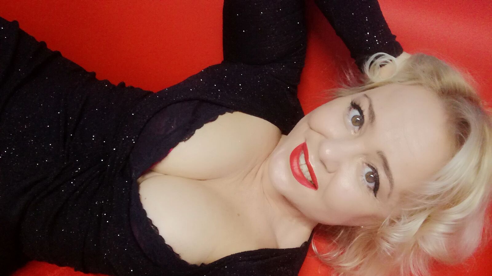 LoriAbbe erotic portrait