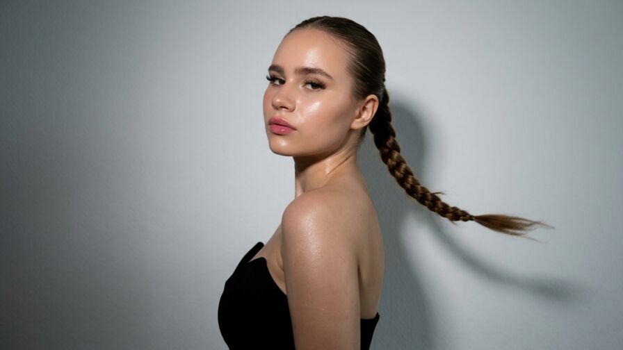 View more of AnnetBennette
