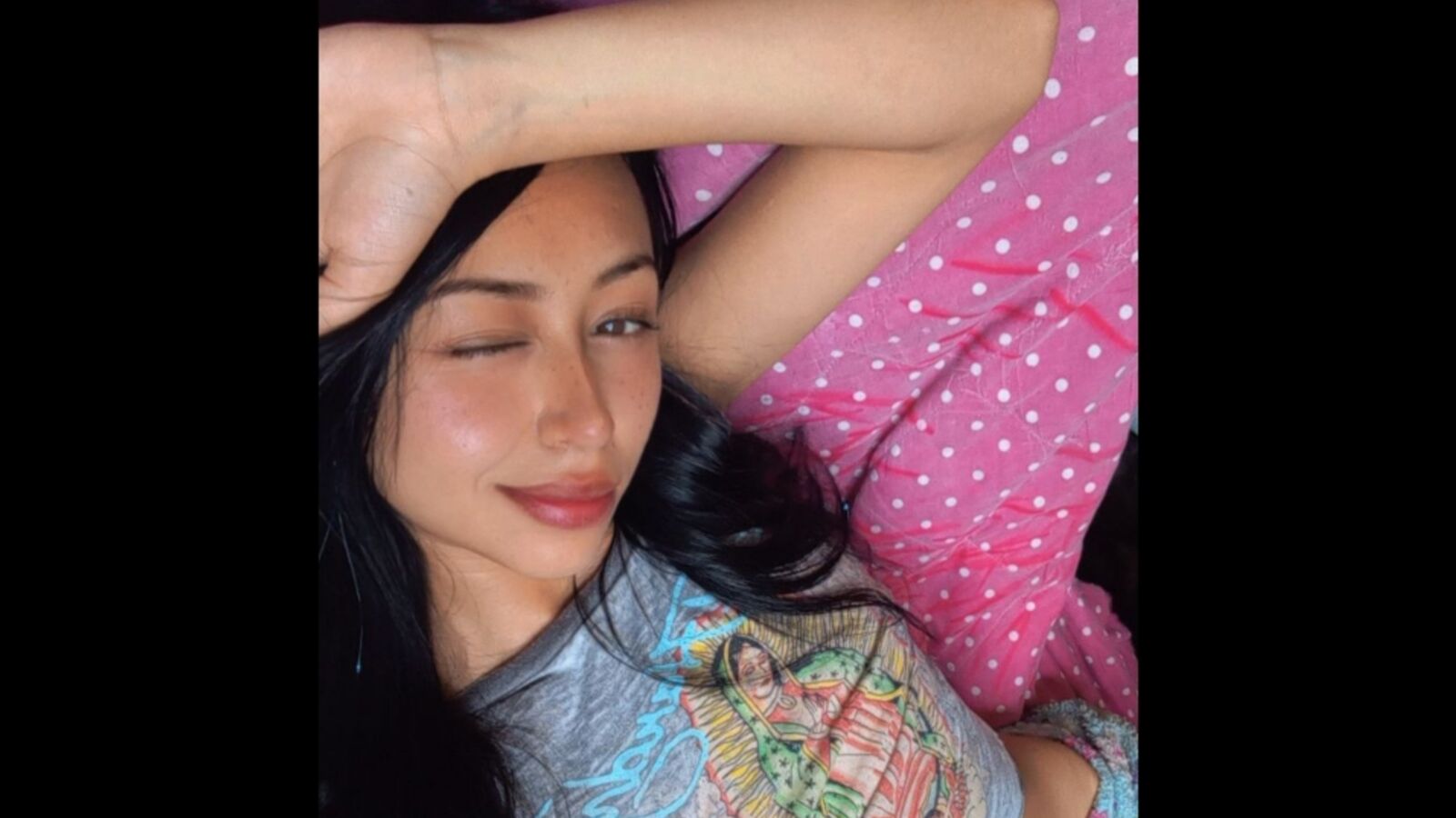 NiniLover erotic portrait