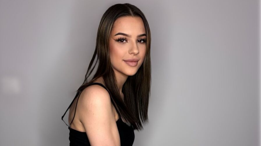 Join HarperLangley’s Live Webcam Show