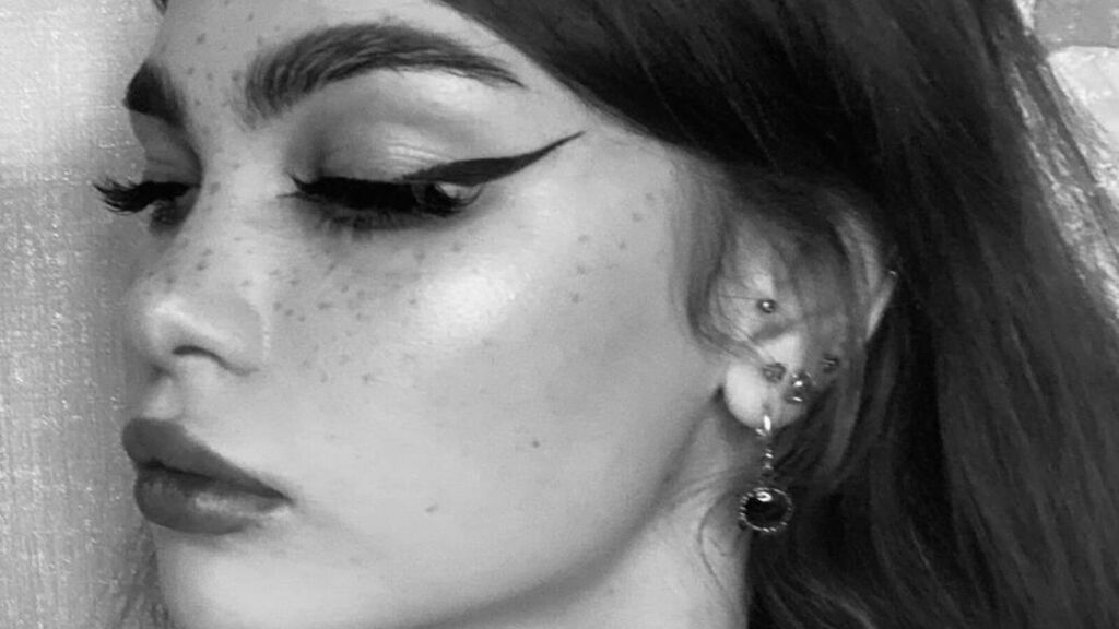 JewellEbbesen's profile from Jasmin at GirlsOfJasmin'