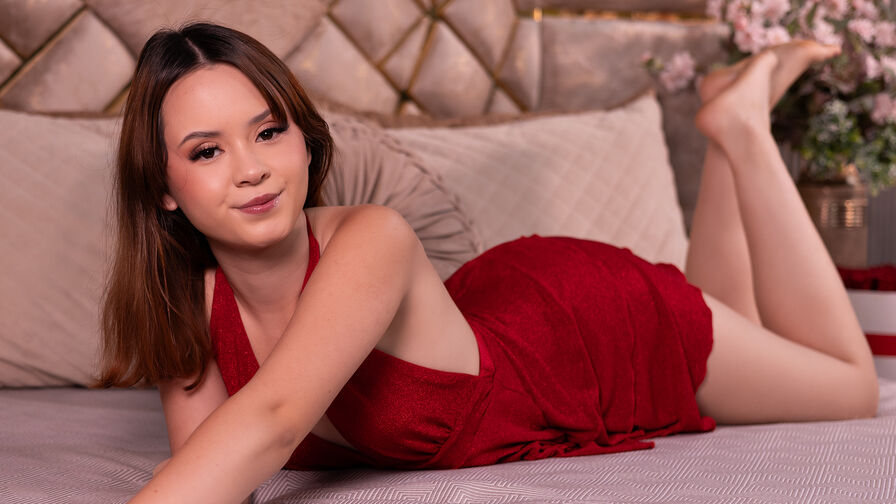 Join ZoeVans’s Live Webcam Show