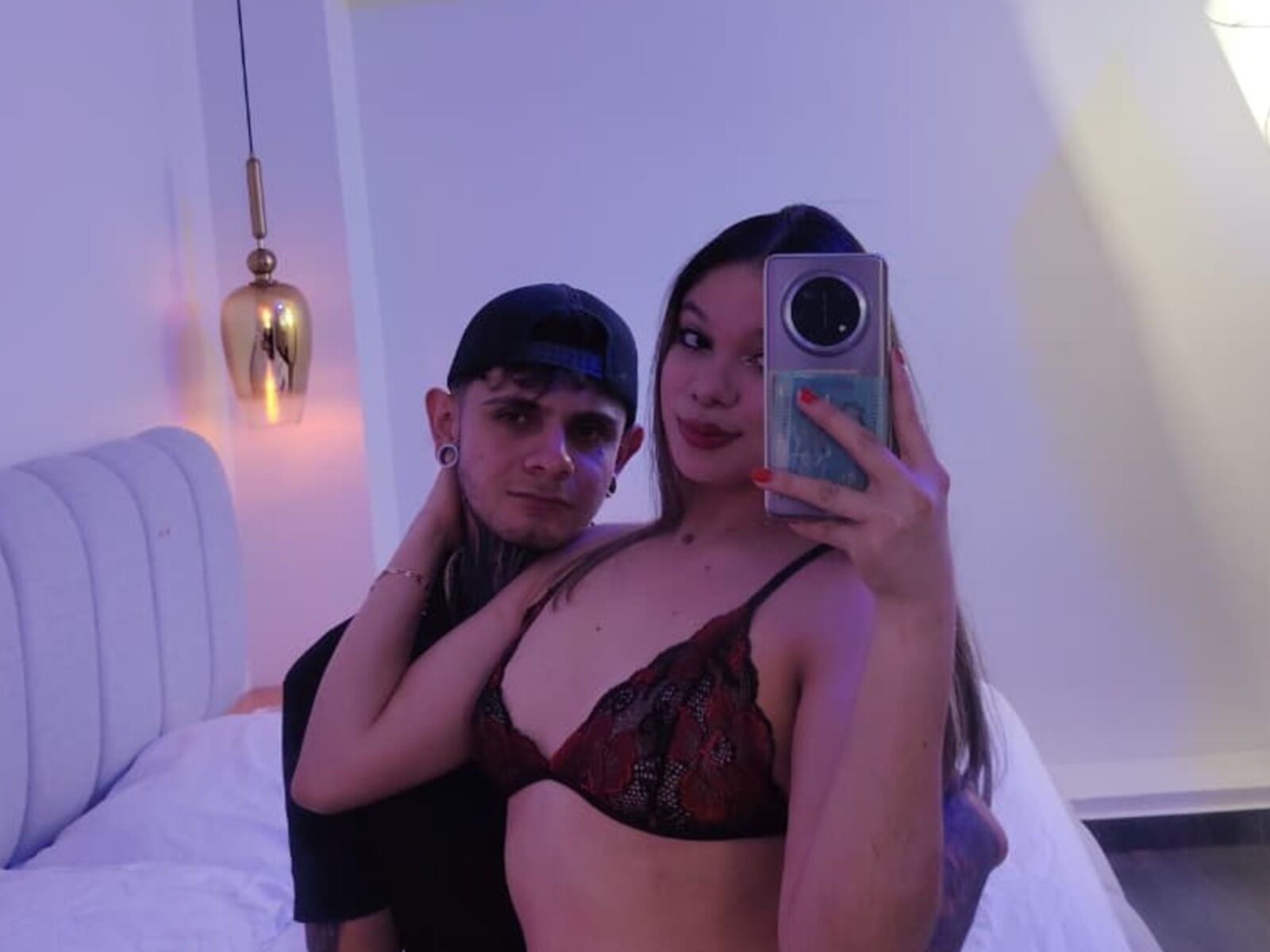Live cam for ConorAndMeli