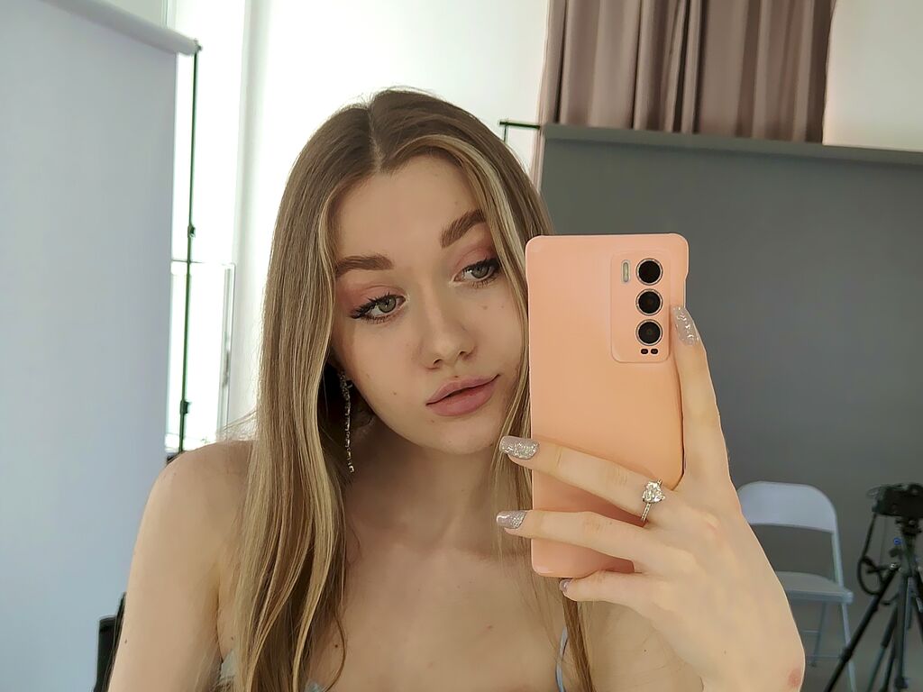 EndaRold LiveJasmin girl cam photo