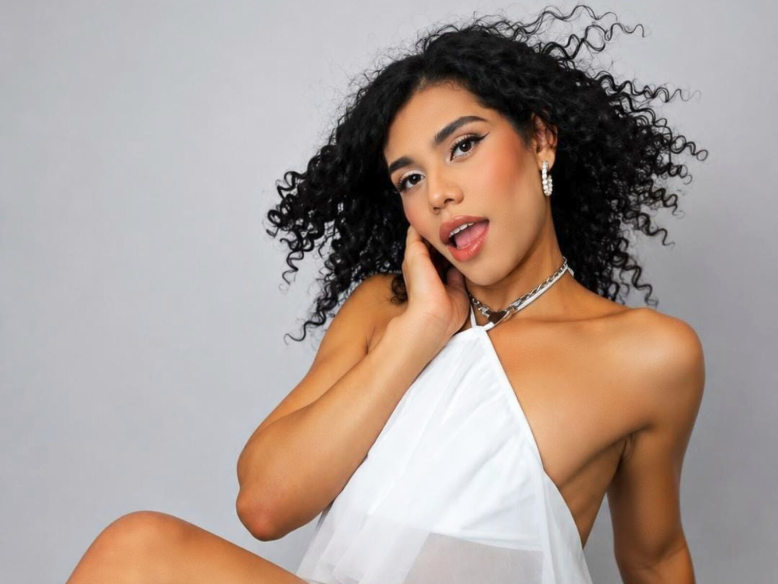 Live cam for AlexaBellanova