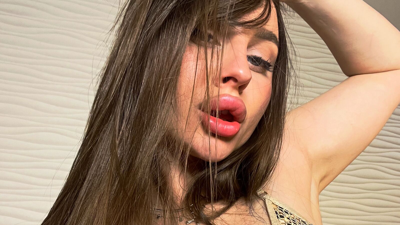 AdelinaMurr erotic portrait
