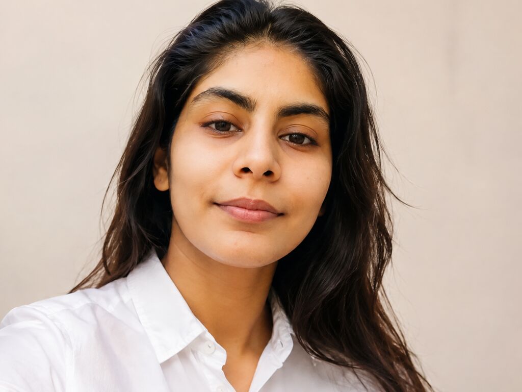 UnikaJorg webcam model profile image