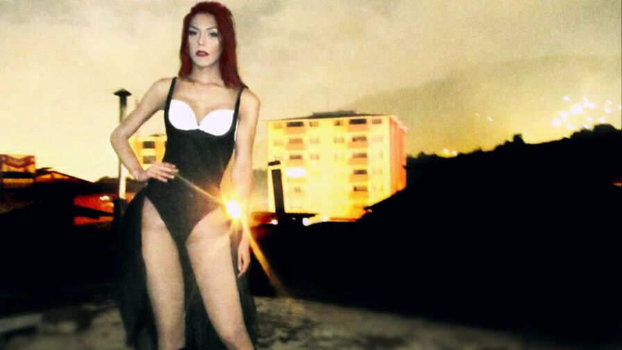 Watch ElecktraGomez live on XXX Sex Lists