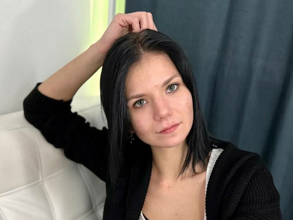 OlesyaMorgan webcam show